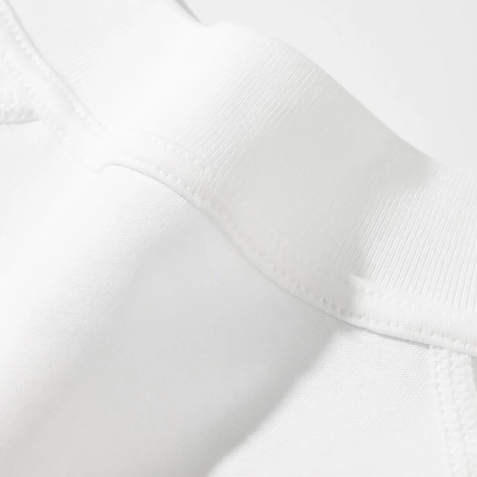 Brand new and unopened Naoya I – Streetwear Brand Shirts Bewertung und Preis