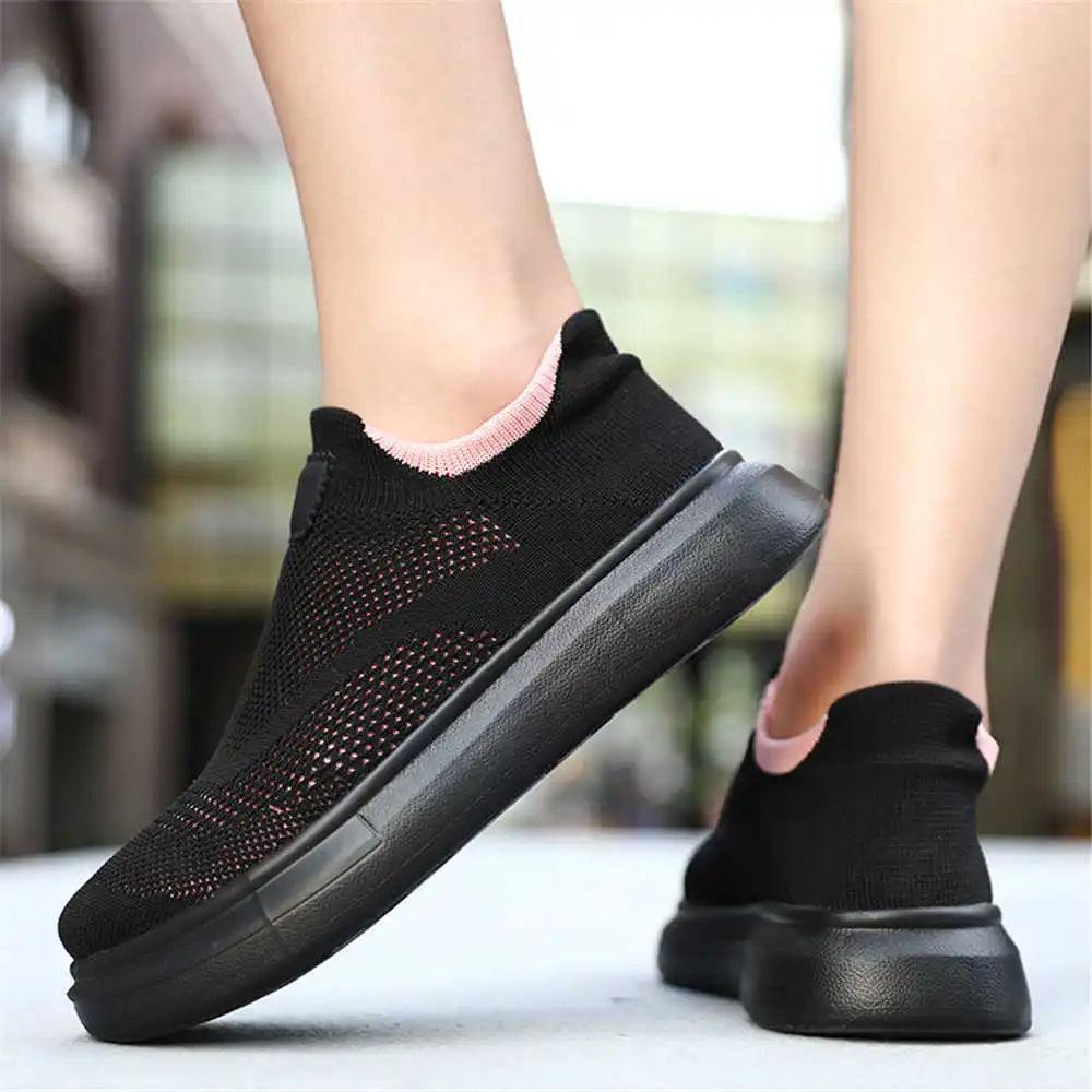 Plattform Strümpfe braune Schu – Streetwear Brand Global Bewertung und Preis